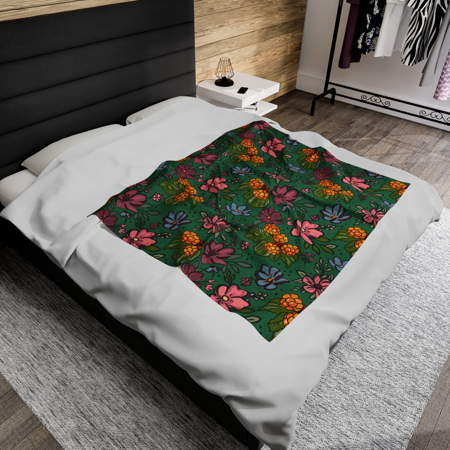 Bakeapple bloom - Velveteen Plush Blanket