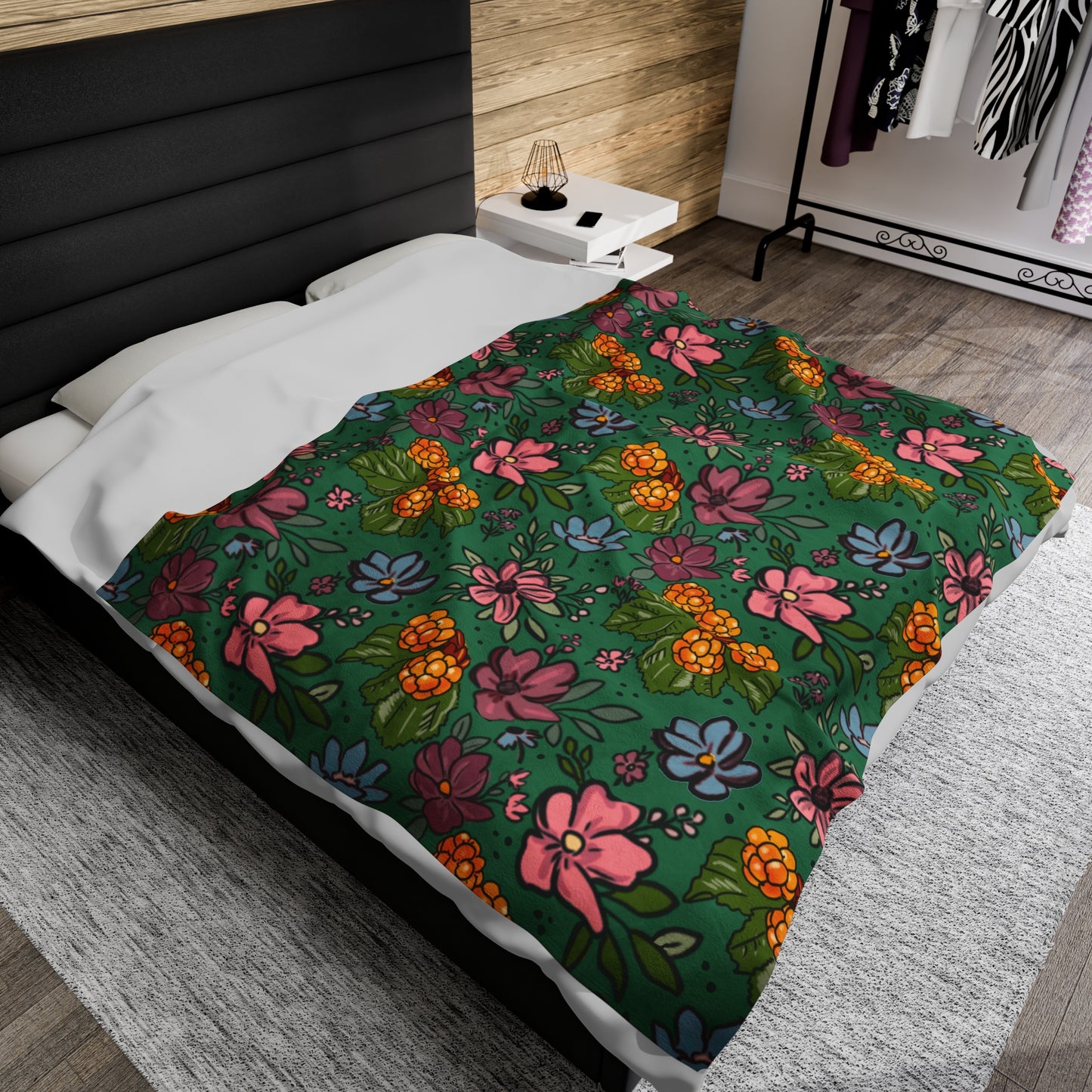 Bakeapple bloom - Velveteen Plush Blanket