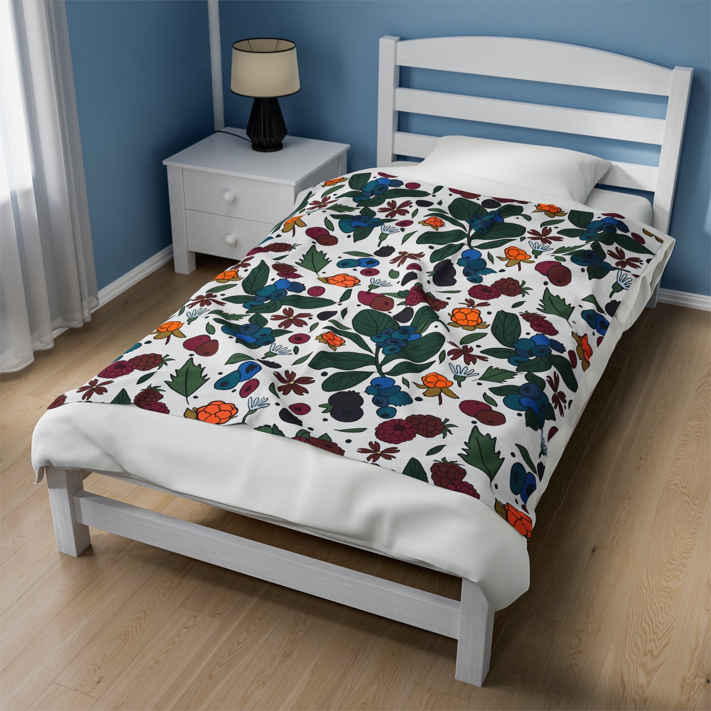 Berry picking - Velveteen Plush Blanket