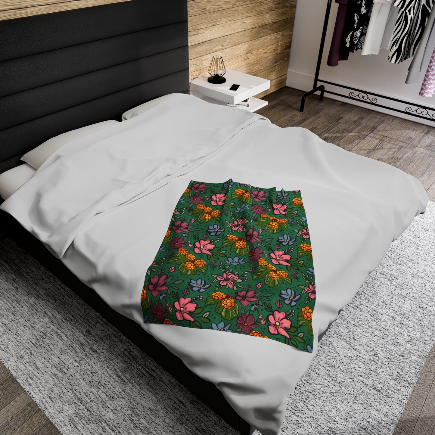 Bakeapple bloom - Velveteen Plush Blanket