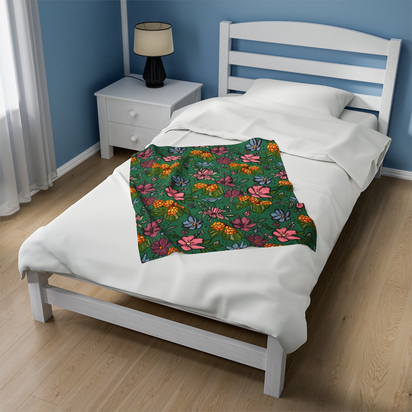 Bakeapple bloom - Velveteen Plush Blanket