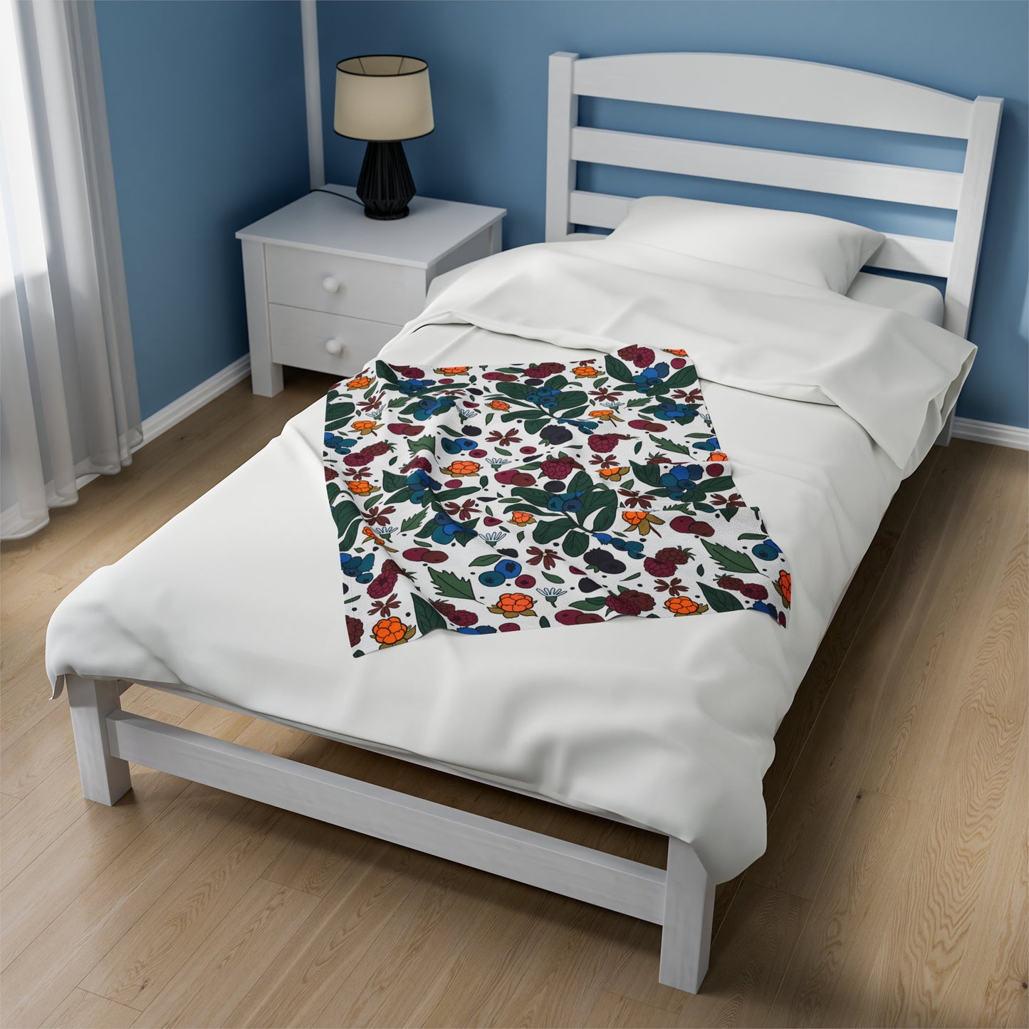 Berry picking - Velveteen Plush Blanket